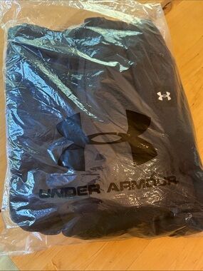 Under Armour Black Pullover Hoodie with Large Logo